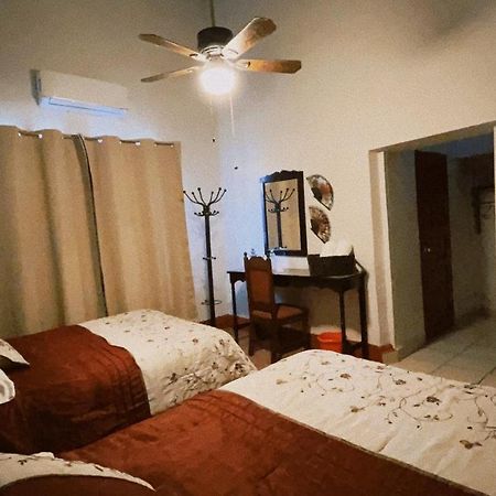Hostal La Espanola Parras Parras de la Fuente Zewnętrze zdjęcie